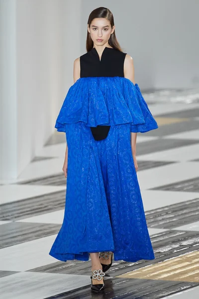 Look 5